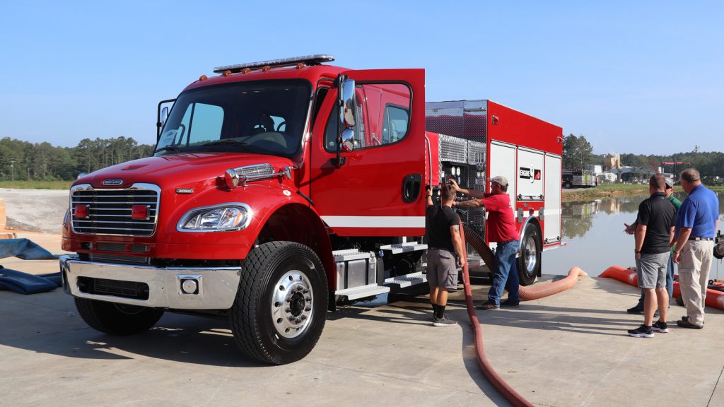 US Fire Apparatus Commercial Pumper ft-1012 1